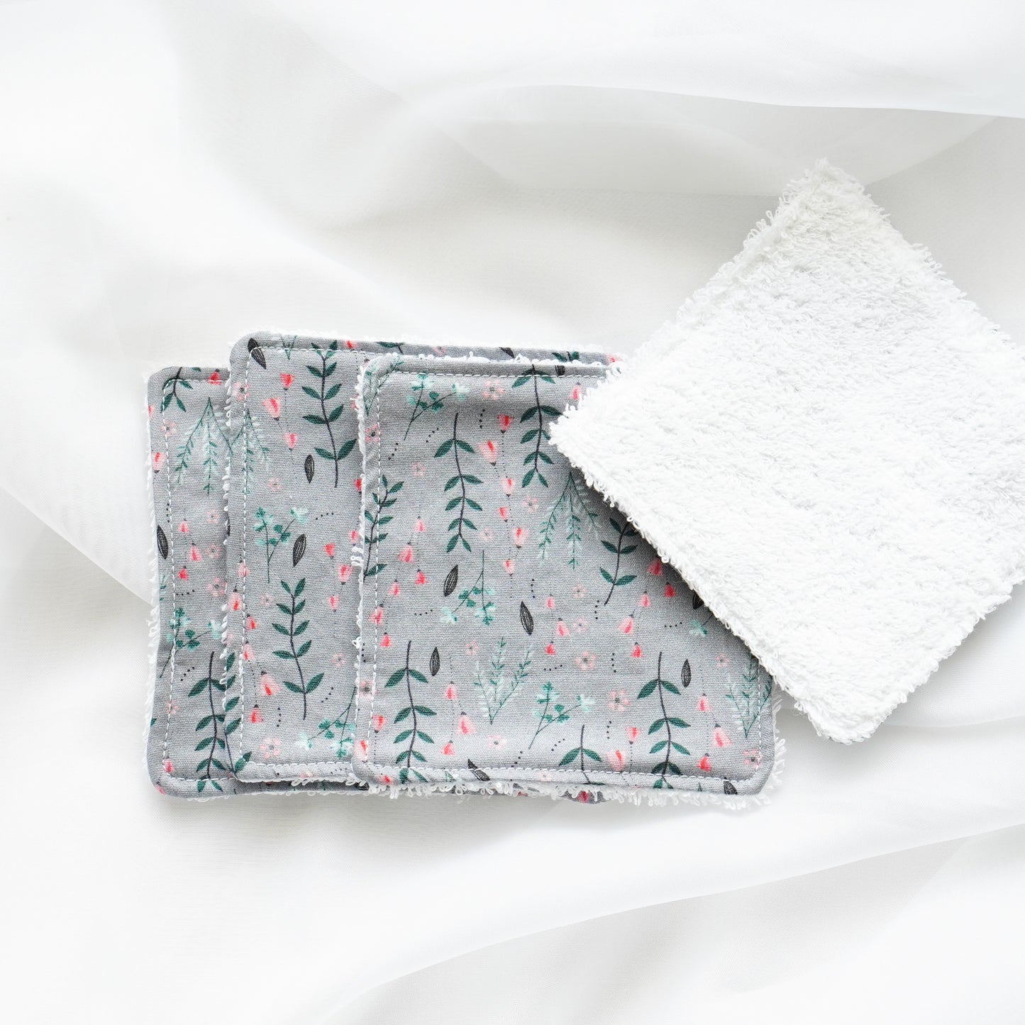 Reusable Cosmetic textile Pads Flora