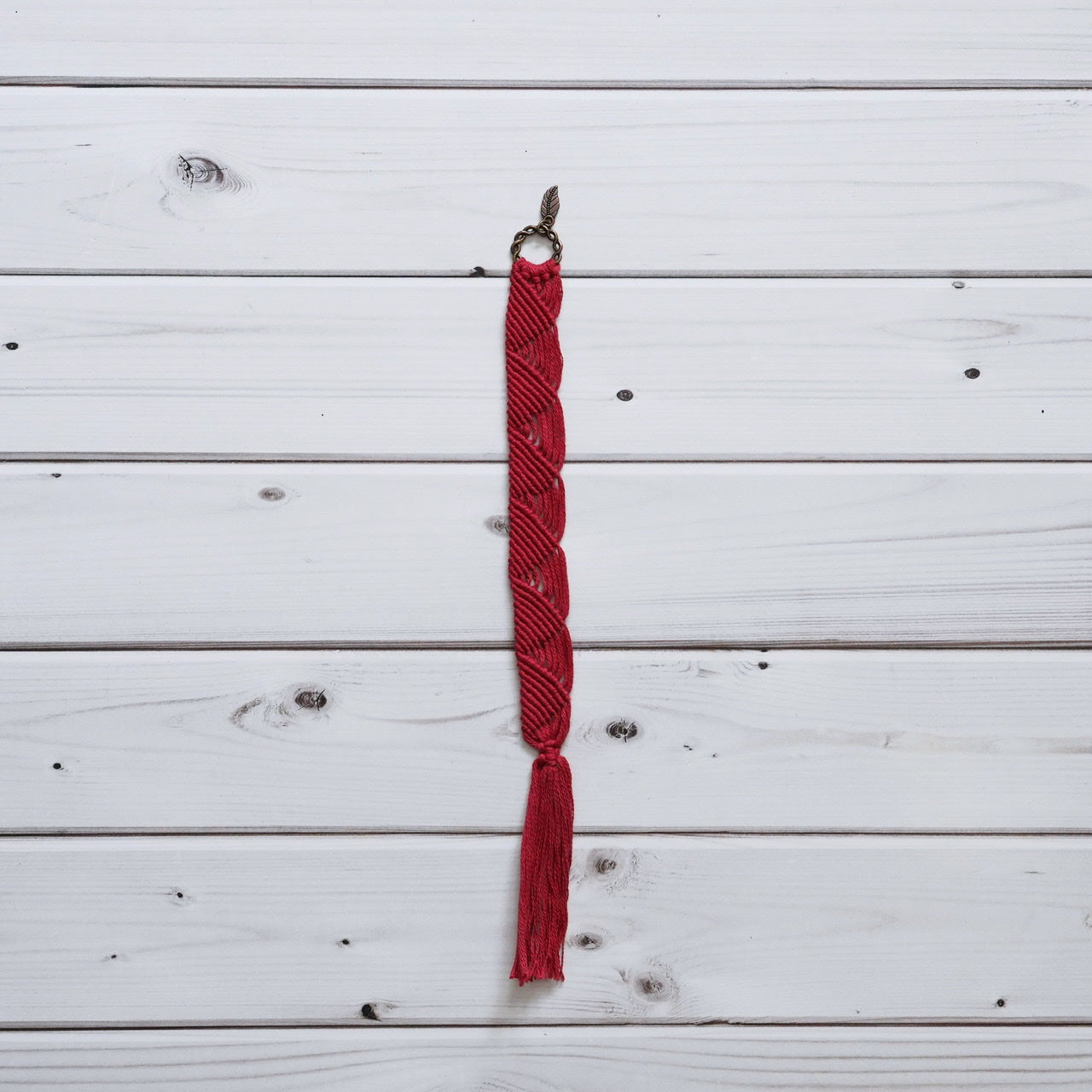 Handmade-Macramé-Bookmarks-Handgemachte-Makramee-Lesezeichen