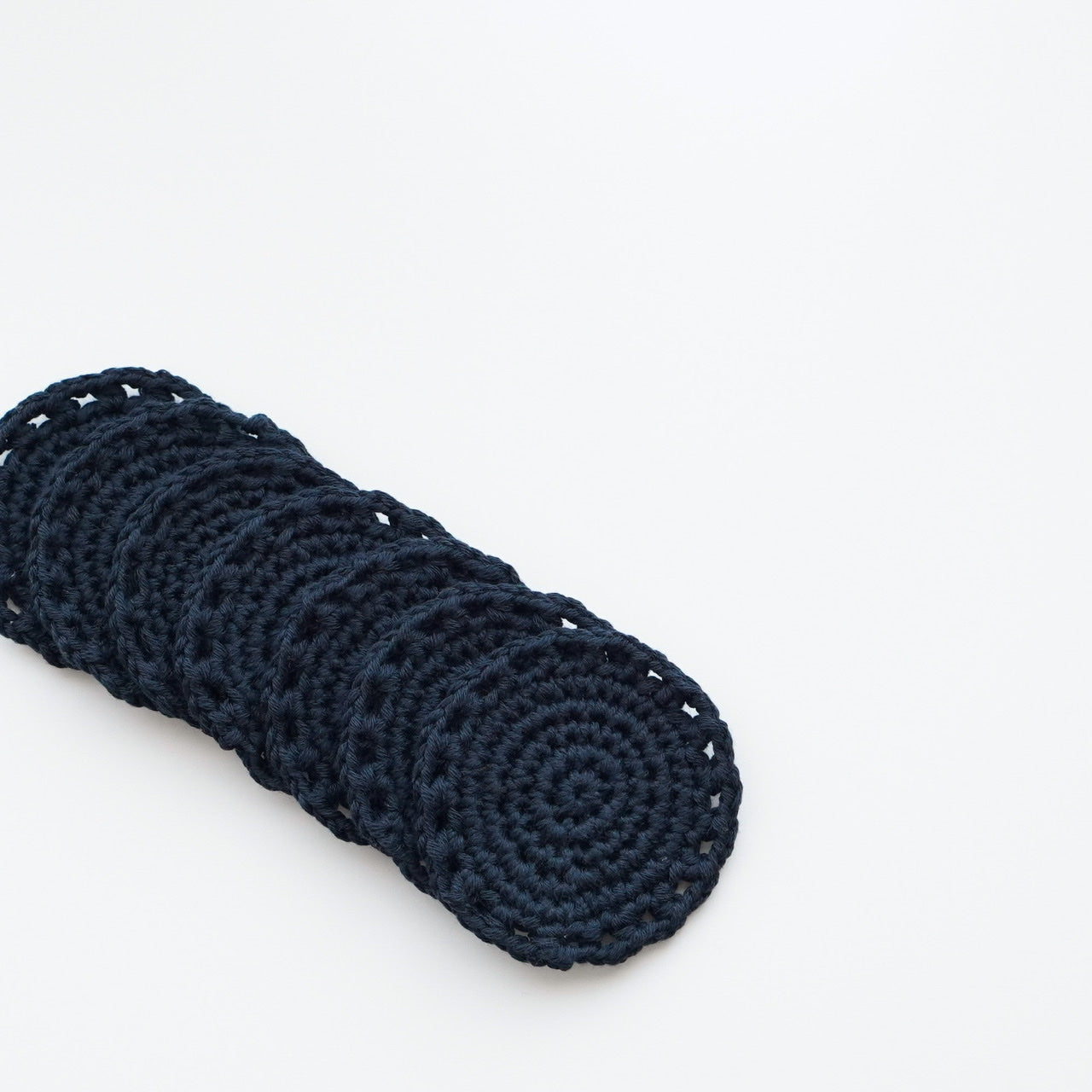 Hand-crafted-crochet-reusable-sustainable-zero-waste-cosmetic-pads