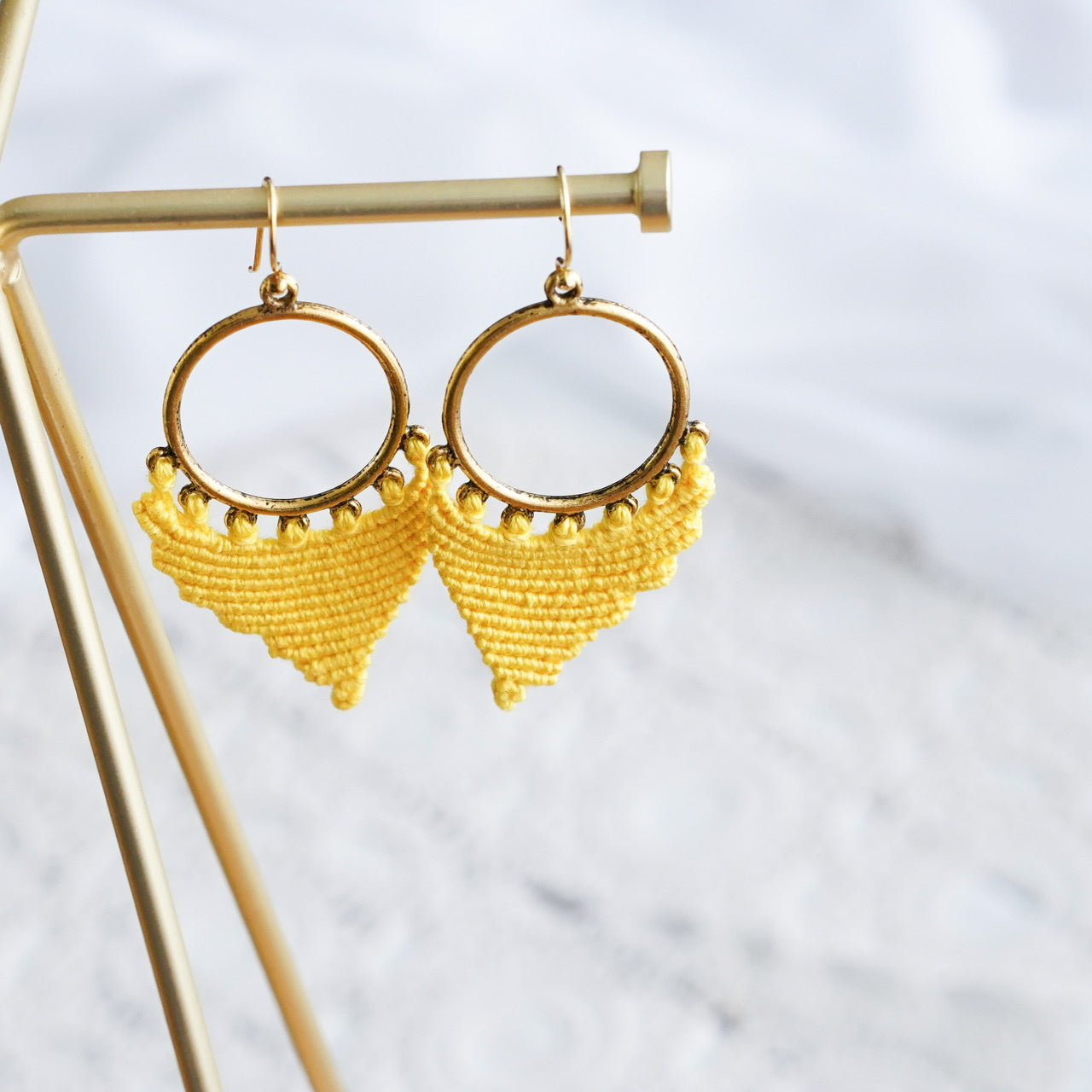 Micro-Macramé-Handmade-earrings-made-in-switzerland