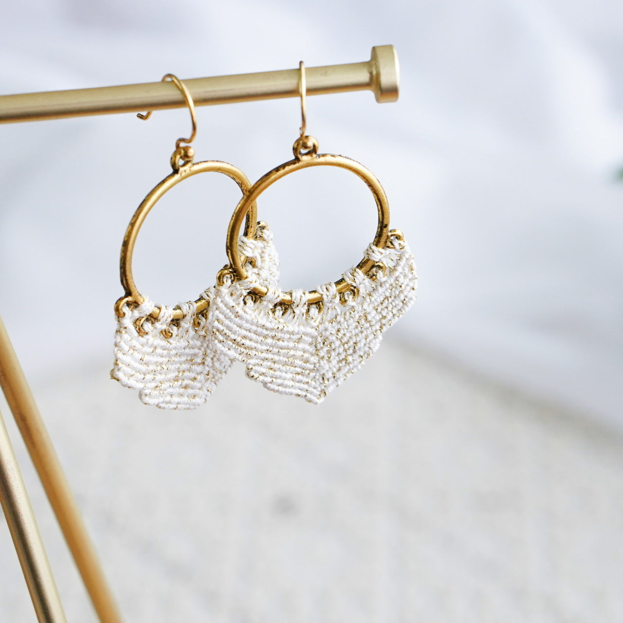 Micro-Macramé-Handmade-earrings-made-in-switzerland