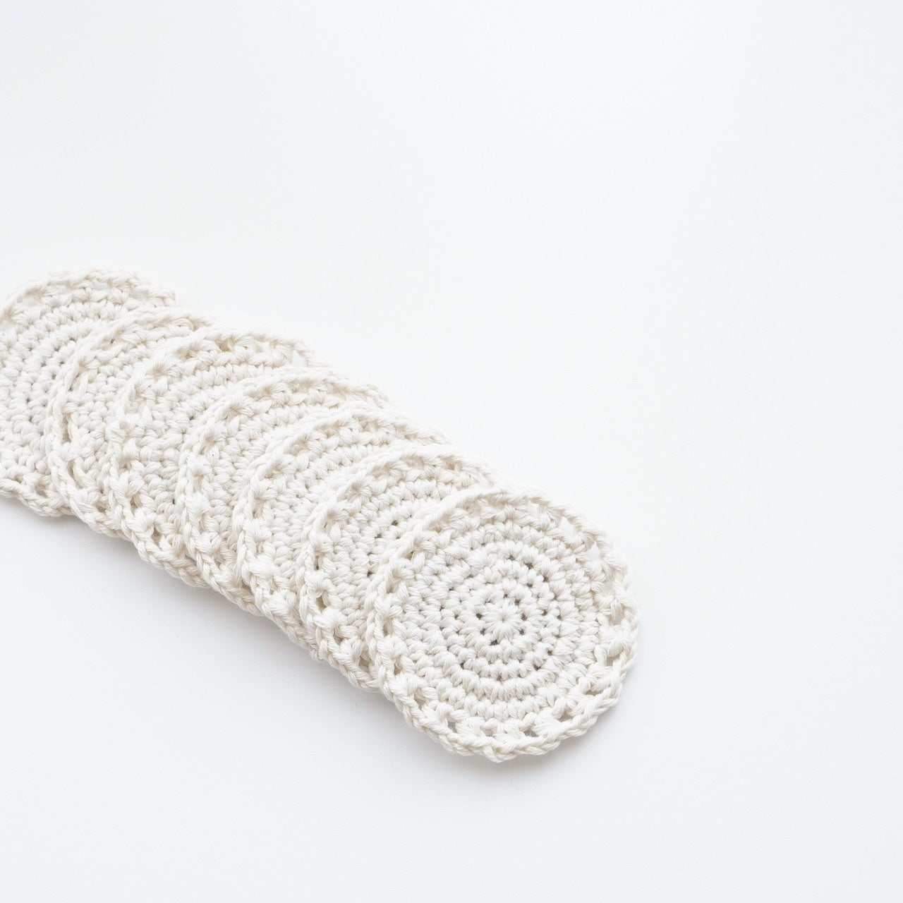 Hand-crafted-crochet-reusable-sustainable-zero-waste-cosmetic-pads