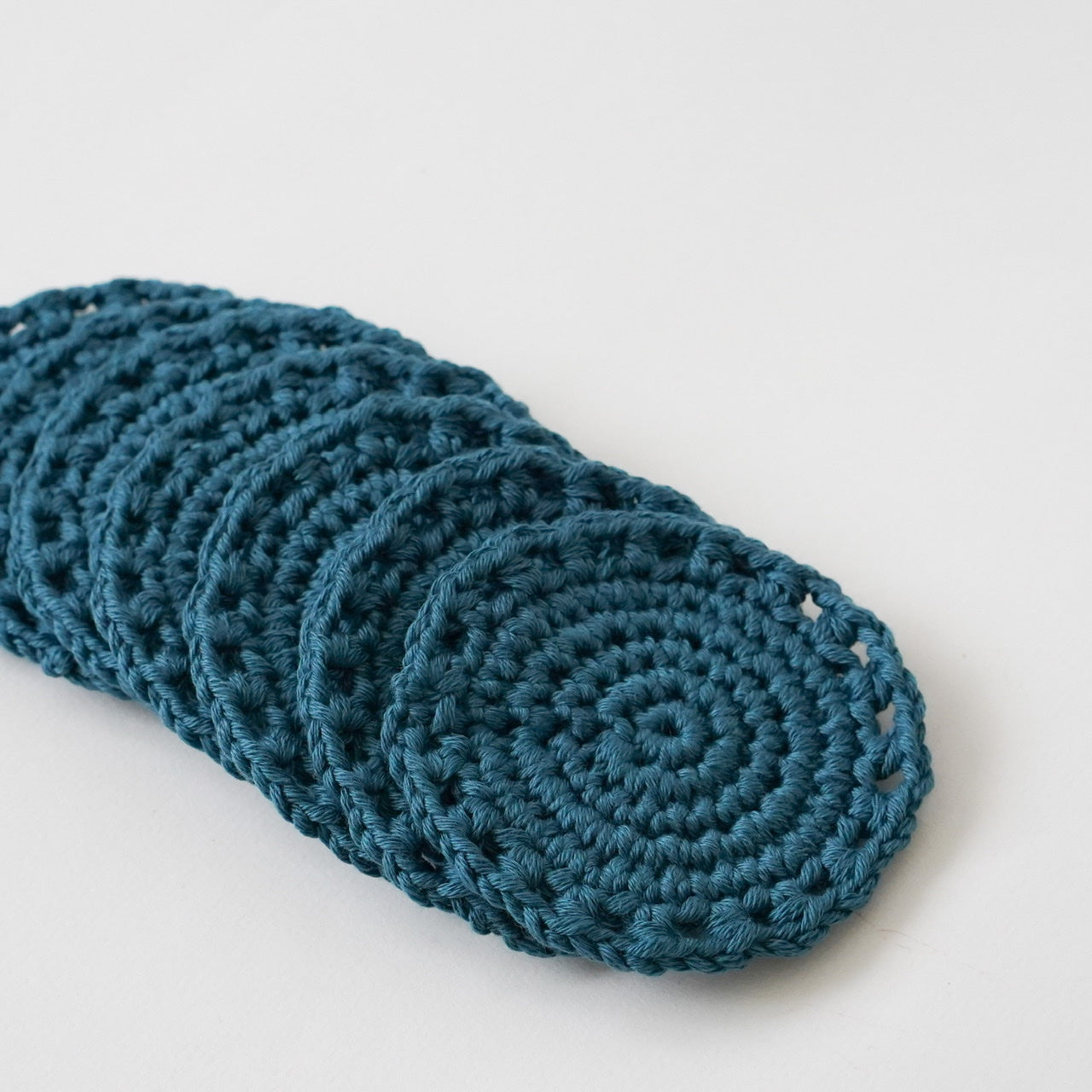 Hand-crafted-crochet-reusable-sustainable-zero-waste-cosmetic-pads