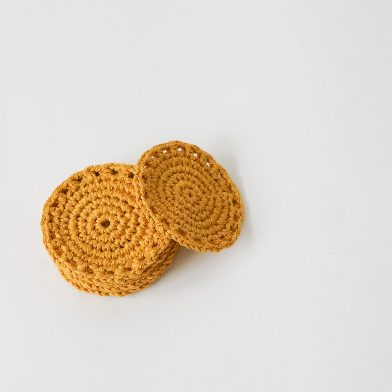 Hand-crafted-crochet-reusable-sustainable-zero-waste-cosmetic-pads