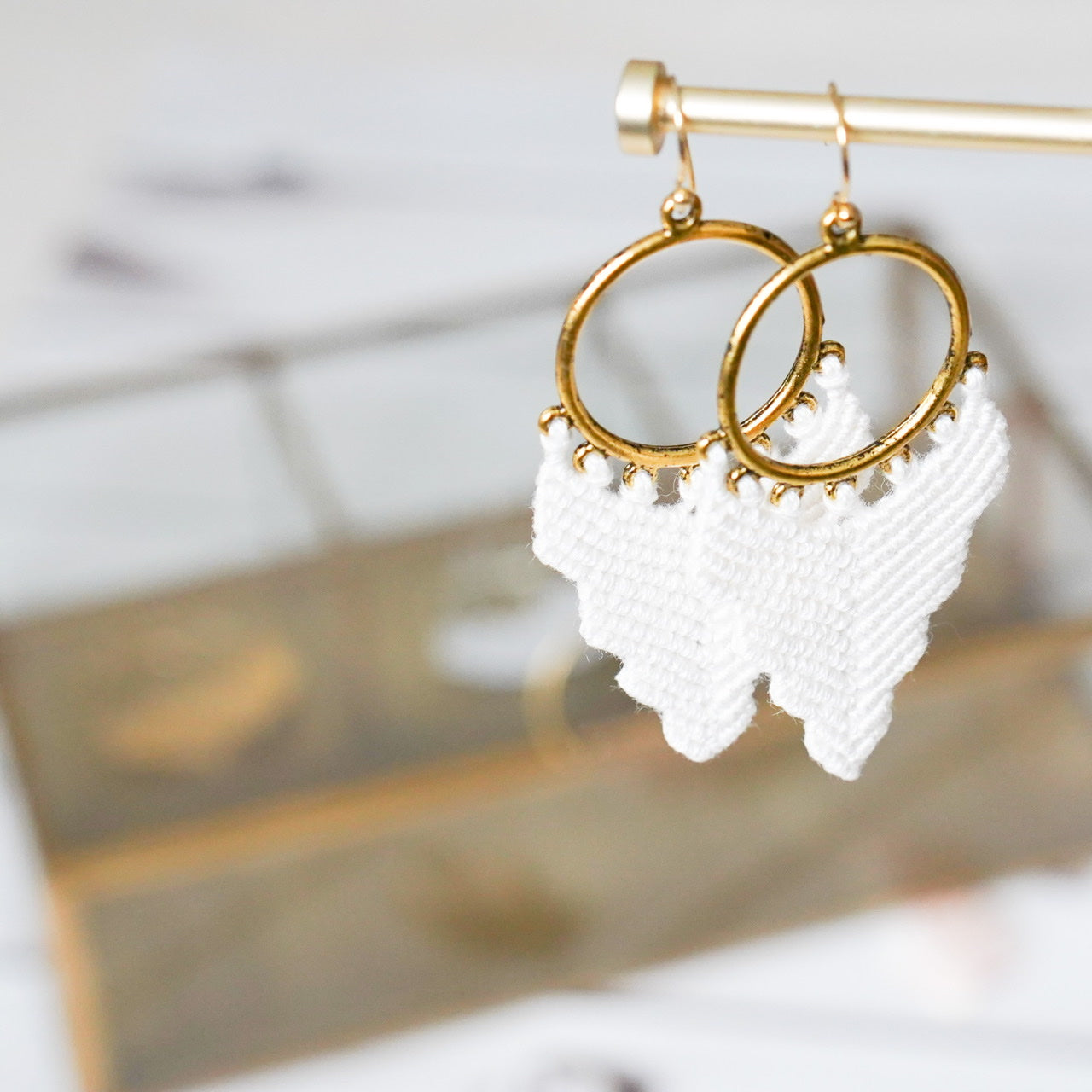 Micro-Macramé-Handmade-earrings-made-in-switzerland