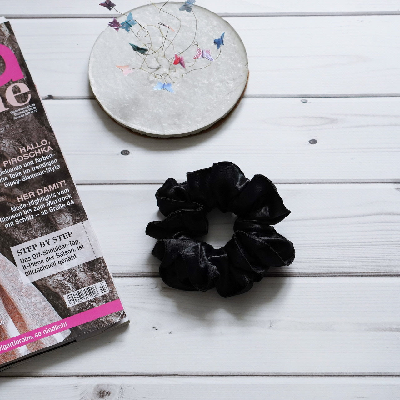 Scrunchies Black Satin