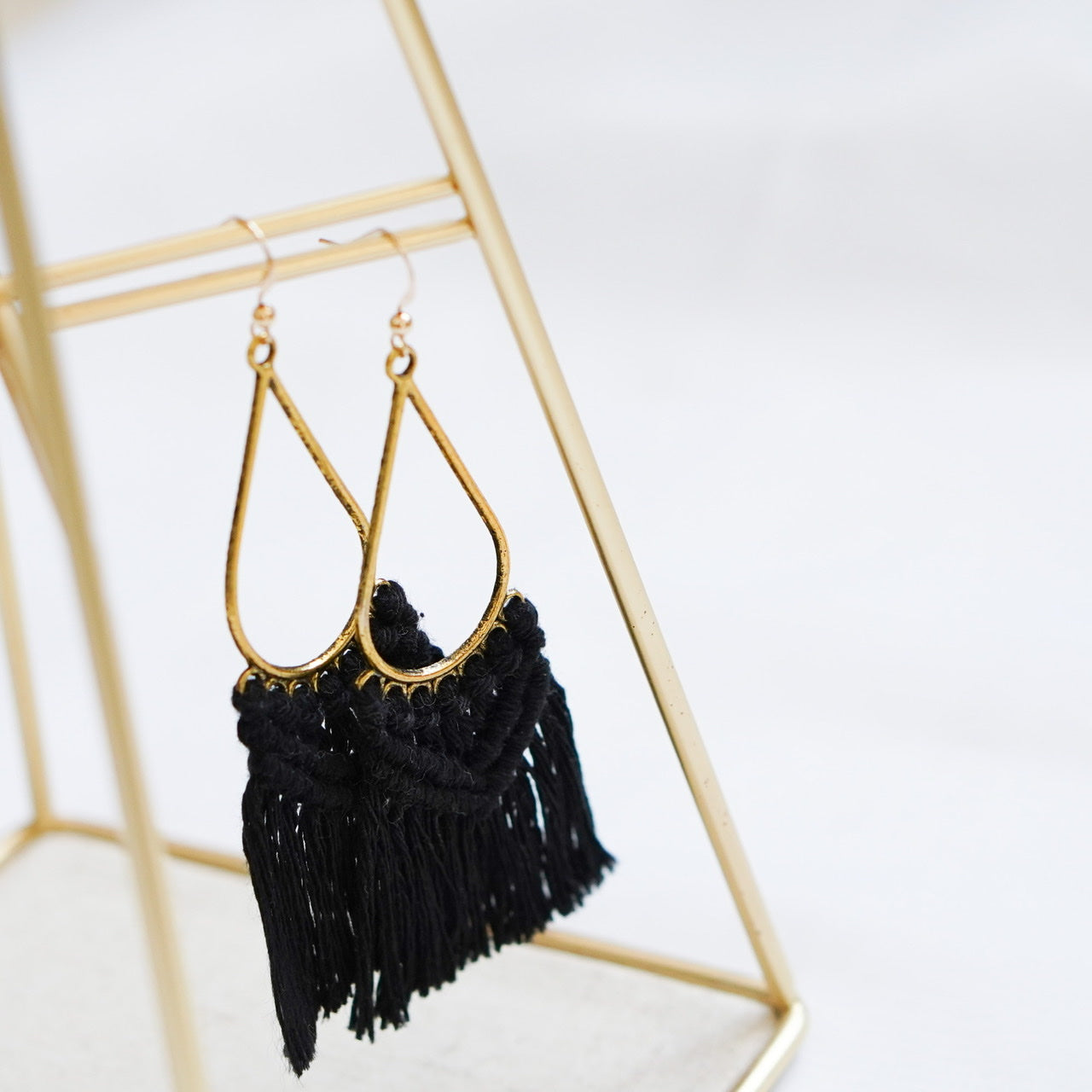 Handmade Macramé Drops- Black- Handgemacht- Makramee- Schwarz