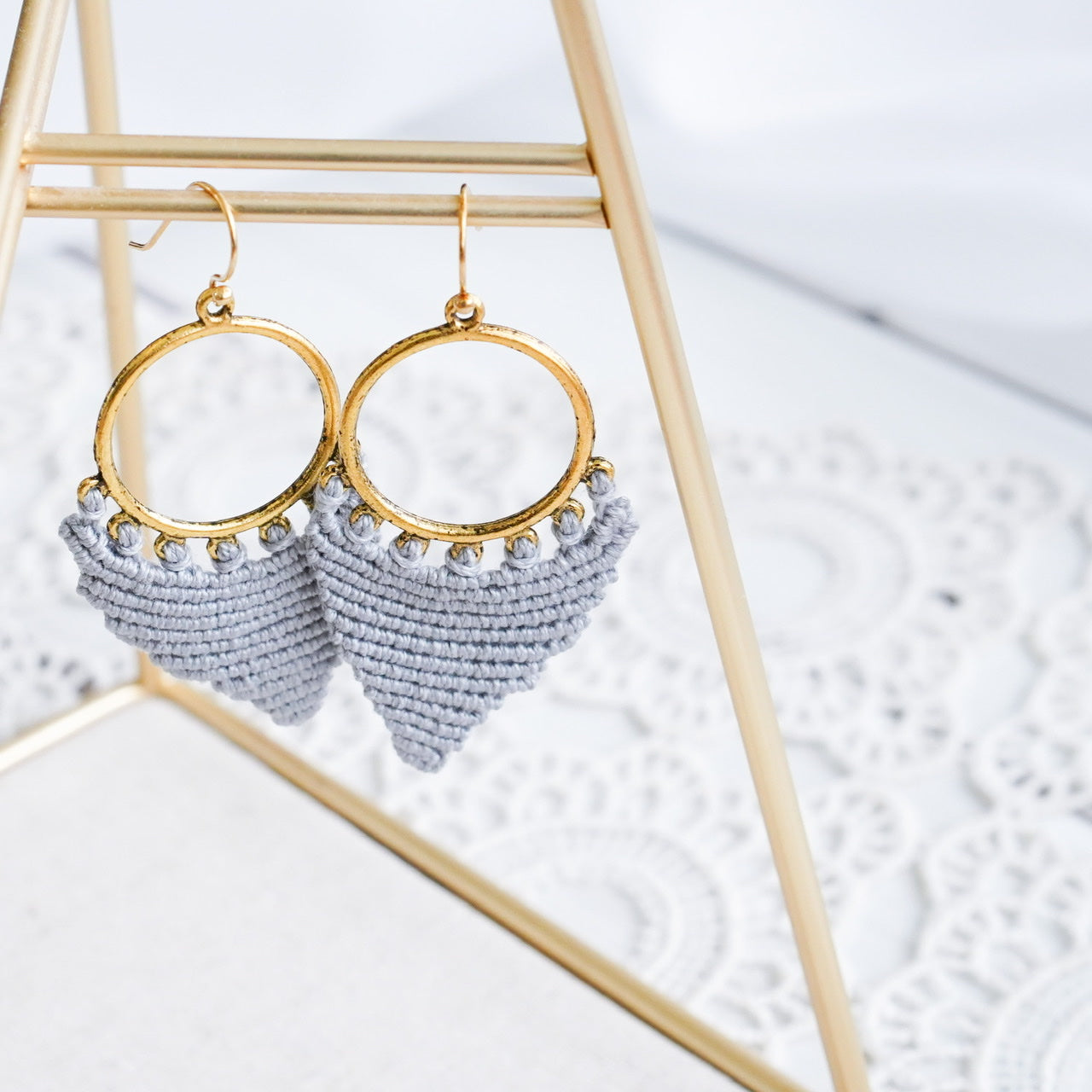Micro-Macramé-Handmade-earrings-made-in-switzerland