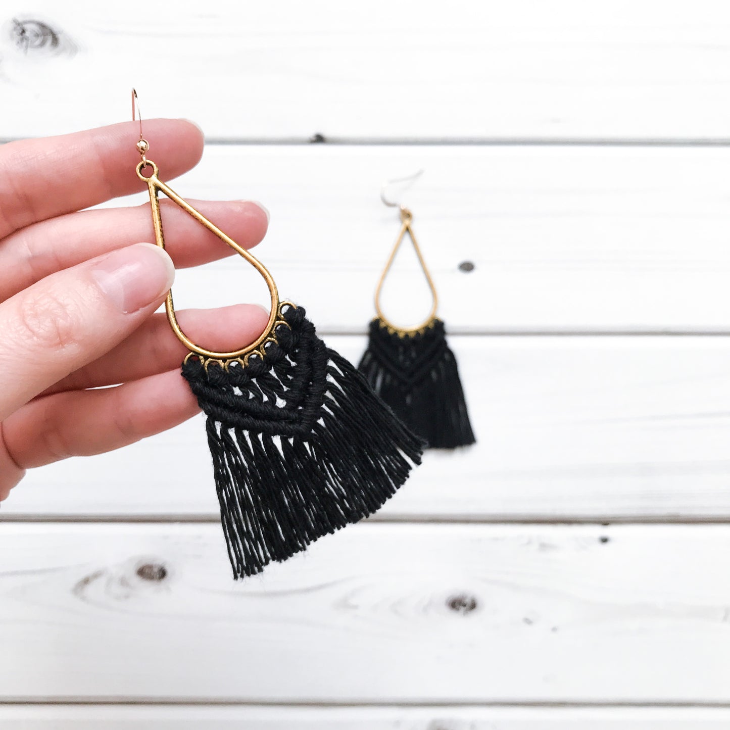 Handmade Macramé Drops- Black- Handgemacht- Makramee- Schwarz