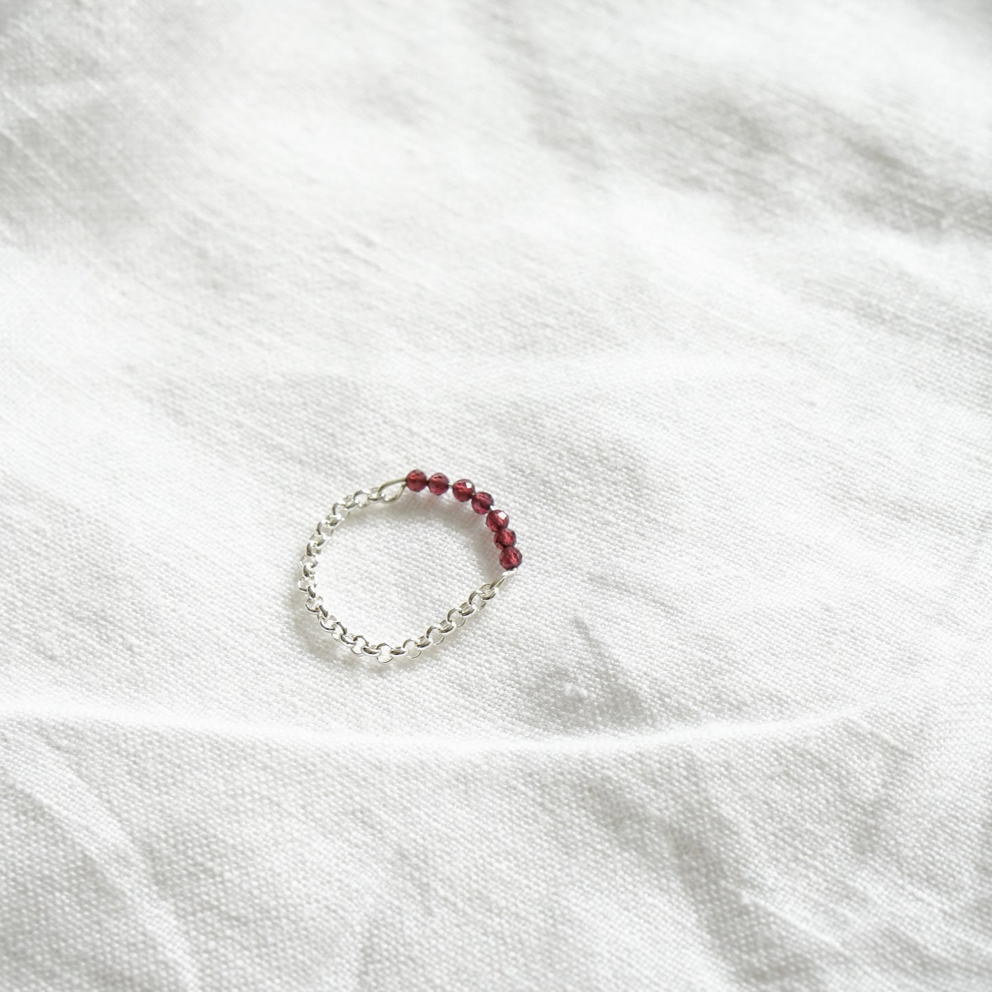 Silver Chain ring- Garnet
