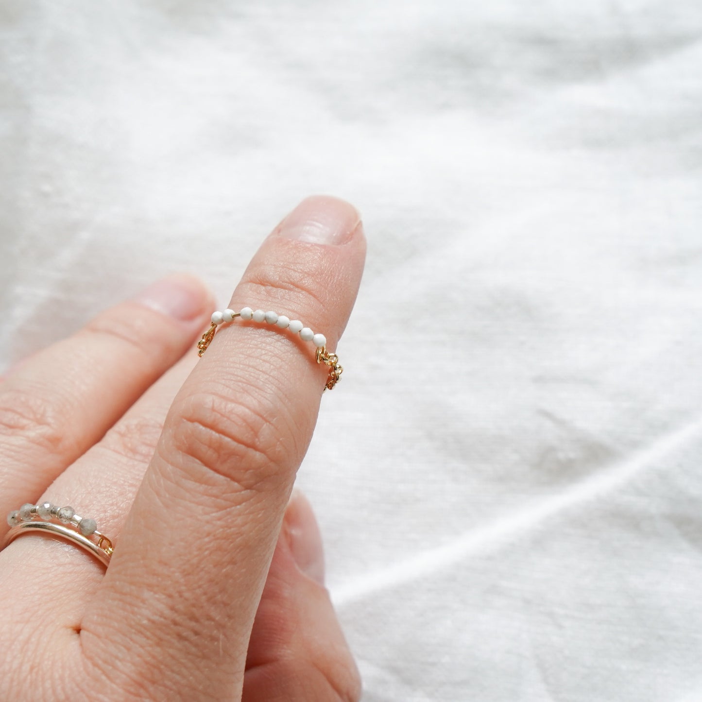 Gold Chain ring- Howlite