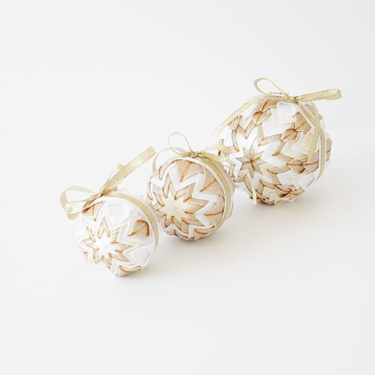 Christmas Ornaments Gold